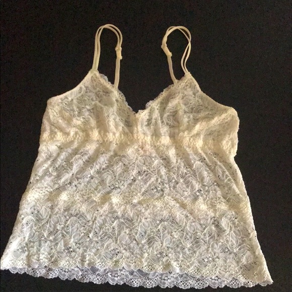 Banana Republic Tops - NWT Banana Republic lace cami size Large